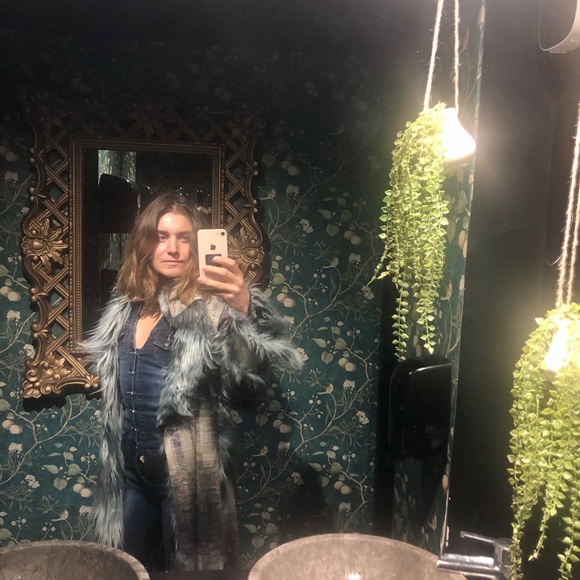 Fuzzy long winter coat - Picture 2 of 9